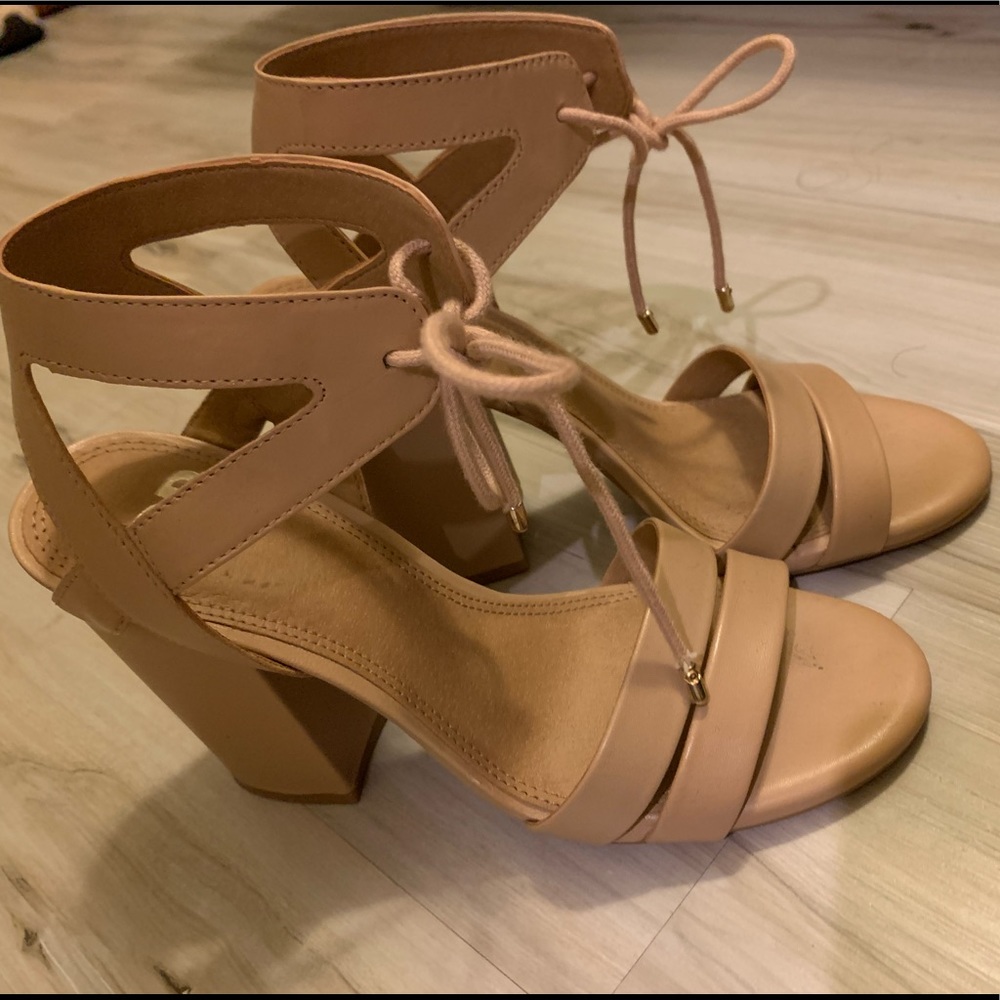 Gianni Bini Heels CYBER MONDAY SALE